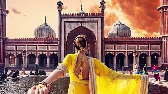 Секреты необычных фото: фотограф, который «следует» за своей женой, раскрывает тайну