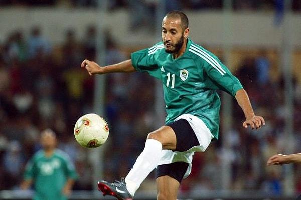 3. Futbol kariyerine ülkenin en büyük ekiplerinden Al Ahli Tripoli'de başladı.