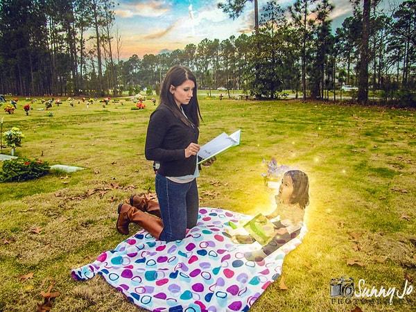 Anne ve kız piknik yapıyorlar ve annesi Macy'ye kitap okuyor...