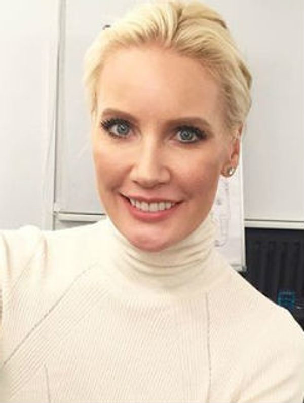 1. Ведущую "Ревизорро", 30-ти летнюю Елену Летучую, заменит Ольга Романовская.