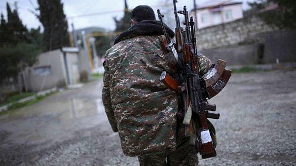 'Azerbaycan - Ermenistan cephe hattında çatışmalar karşılıklı olarak durduruldu'