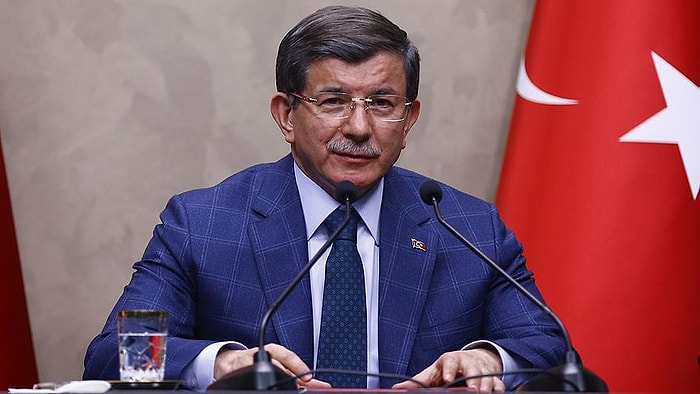 Davutoğlu Bir Kere Daha Söyledi: 'Akademisyenler İlkesel Olarak Tutuksuz Yargılanmalı'