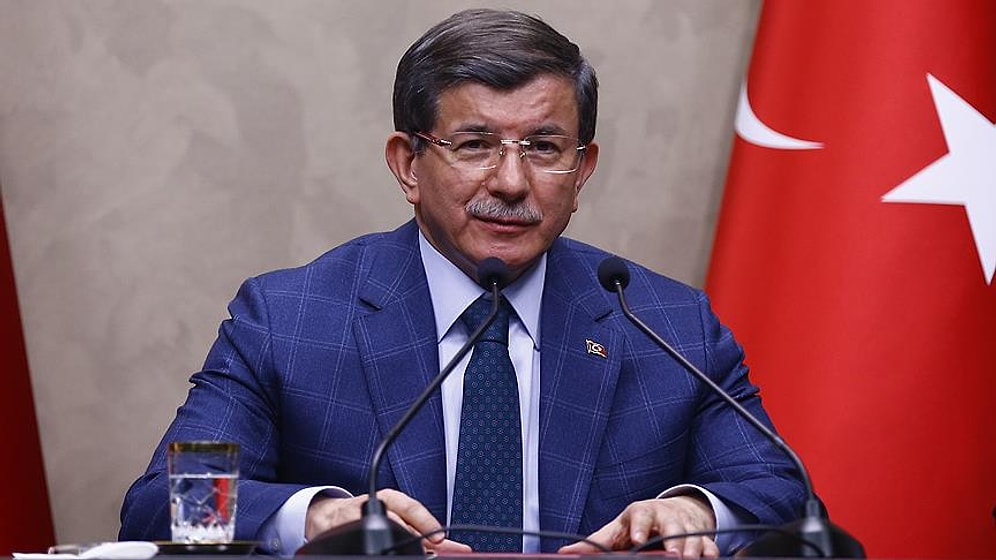 Davutoğlu Bir Kere Daha Söyledi: 'Akademisyenler İlkesel Olarak Tutuksuz Yargılanmalı'