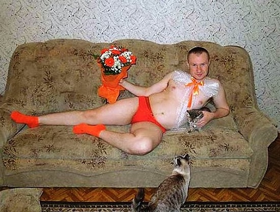 24 безумных фото с российского сайта знакомств