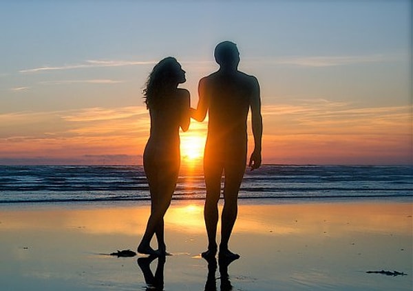 2. Водолей: дикий секс в океане