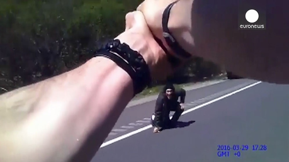 Amerikan Polisi 'Beni Öldür' Diye Yalvaran Zanlıyı Vurdu