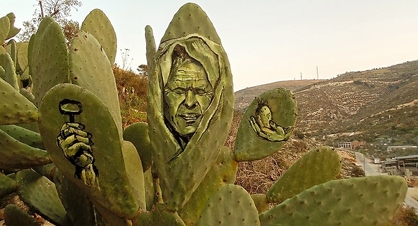 8. Вспоминает матерей, потерявших сыновей.