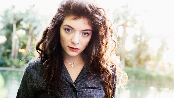 10. Lorde aslında bir genç kız değil.