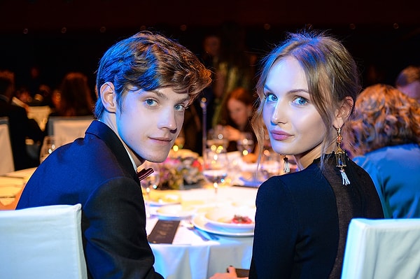 4. А дальше все было весьма стремительно: не было даже особых ухаживаний, они сразу поняли, что созданы друг для друга.