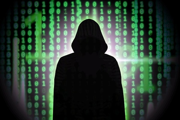 3. Большинство вирусов написано парнями в возрасте от 14 до 25 лет. И только некоторые из них были созданы женским полом.