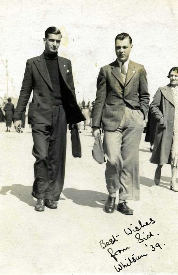 6. Они стали короче, чтобы визуально увеличить торс.