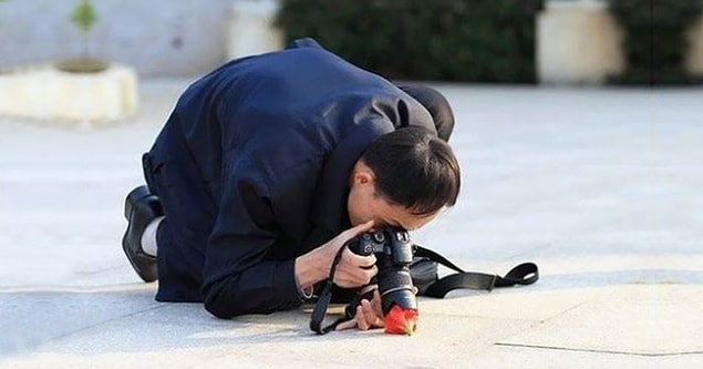 6. "Can you guys all stfu? I am doing macro photography here!"
