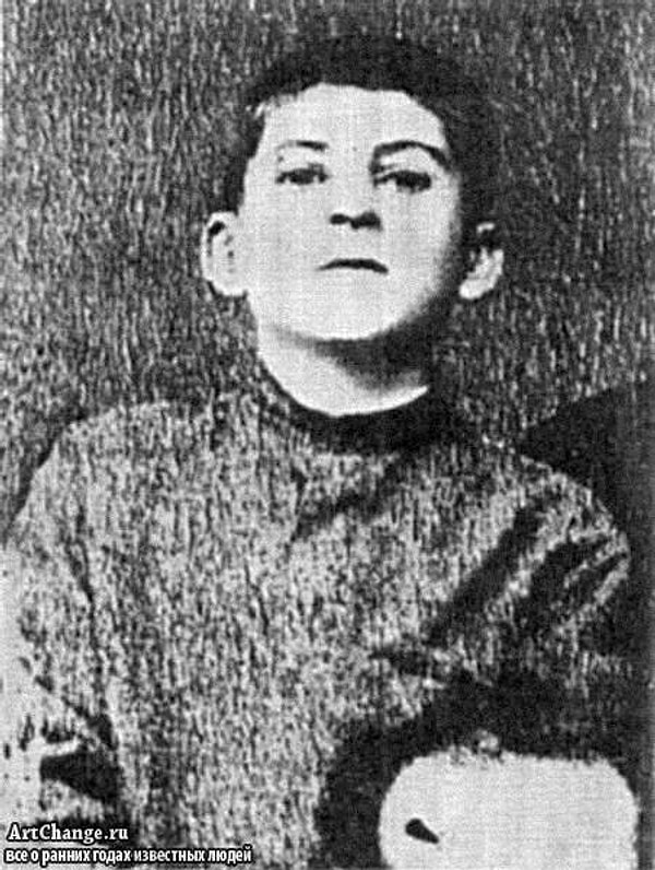 6. Иосиф Сталин