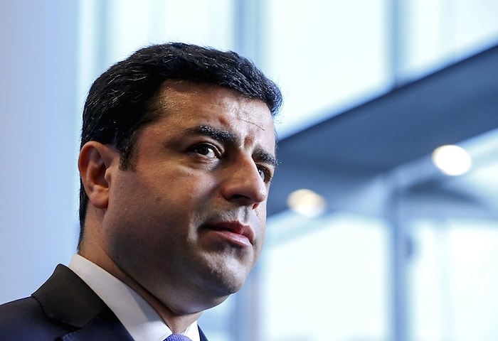 Demirtaş: 'İnsanlıktan Çıkmış Olanlar Bizi Vatandaşlıktan Çıkarmakla Tehdit Ediyor'