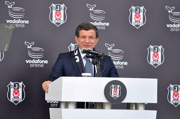 Başbakan Ahmet Davutoğlu: 'Beşiktaş, bayrağımızı temsil ettiği hiçbir maçtan başı öne eğik ayrılmasın inşallah'