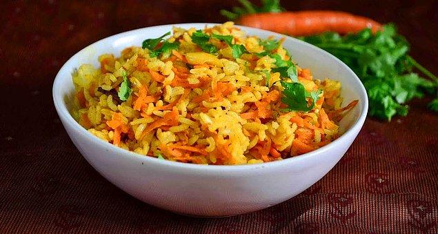 16. Rengarenk sebzelerden havucu ele alsak mesela bir de biraz pirinçle bir araya koysak?
