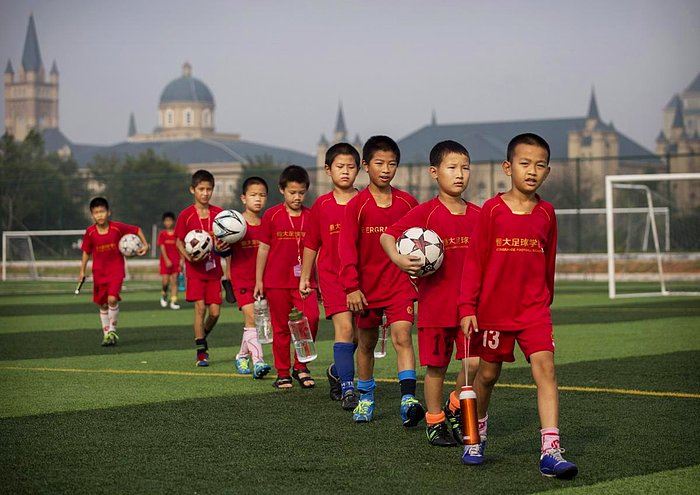 Çin'i Futbolda 'Süper Güç' Hâline Getirecek Proje: 30 Milyon Oyuncu Yetiştirilecek