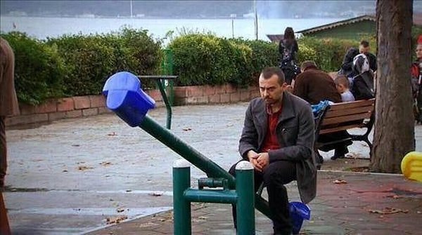 Yalnızlık senin diğer adın olmuş!