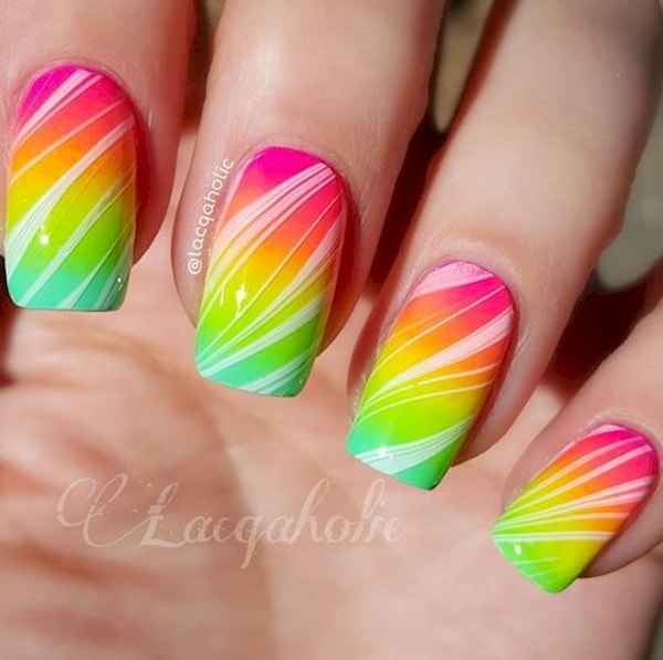 13. Радужные ноготки