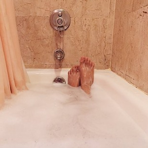 18. Как и совместное принятие ванны 🛀