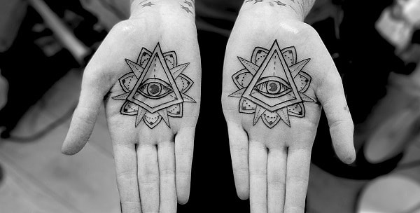 Геометрические формы и символичные тату - для харизматичных и оригинальных!