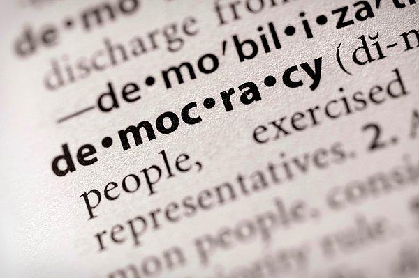 'İzlanda’dan Hindistan’a, Brezilya’dan Türkiye’ye kadar herkesin umudu: İdeal demokrasi'