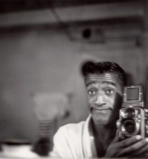 10. Sammy Davis - актер и музыкант из США.
