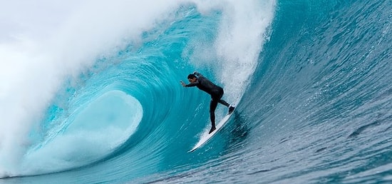 Святая троица серфинга: волны, доски и наездники