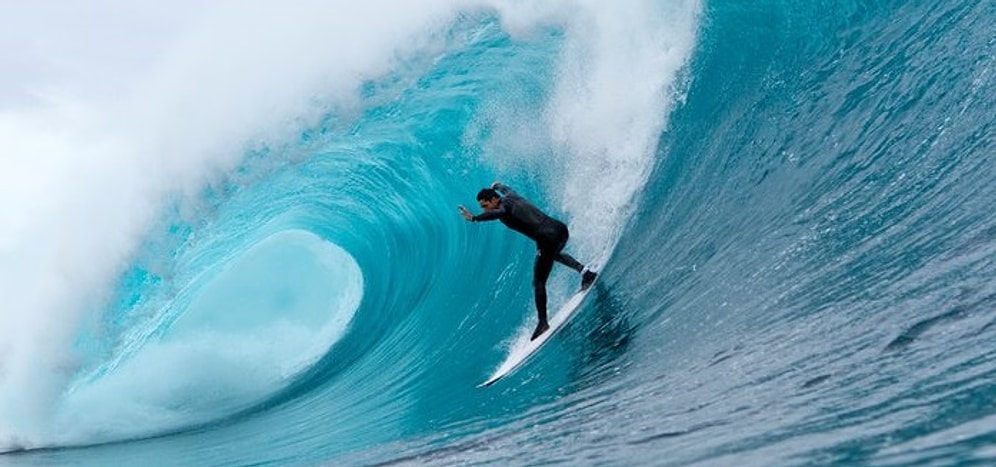 Святая троица серфинга: волны, доски и наездники