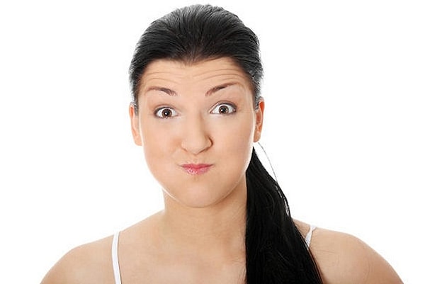 11. Нужно испугать человека, чтобы избавить от икоты