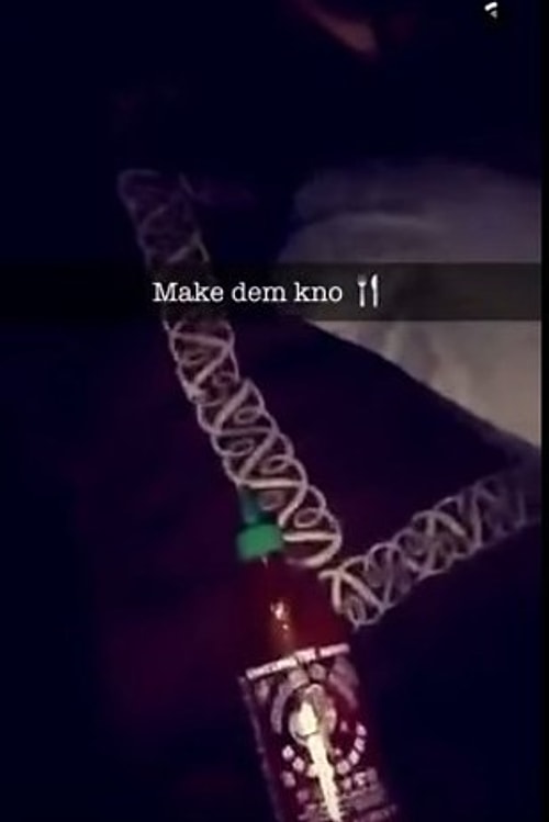 Sosyal medyada Snapchat kullanan Aubrey Drake Graham foroğrafları dolanmaya başladı.