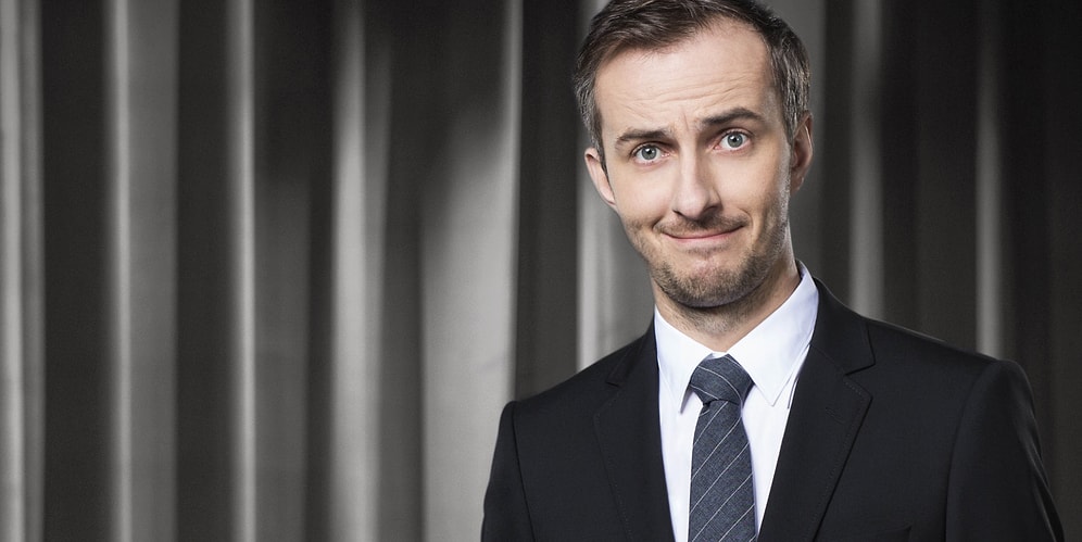 'Erdoğan Şiiri' Okuyan Böhmermann Hakkında Takipsizlik Kararı