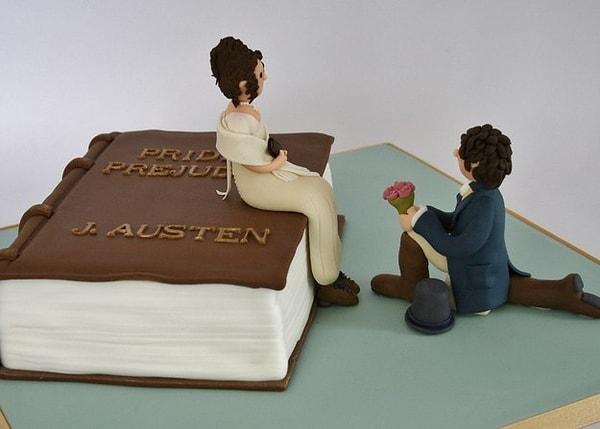 20. Jane Austen hayranları için Aşk ve Gurur pastası.