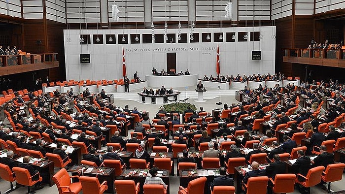 Meclis'te Bu Hafta: Dokunulmazlıkların Kaldırılması Görüşülecek