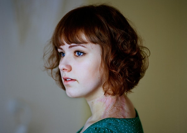 16. Девушка, выжившая после бойни на острове Утойя в Норвегии.