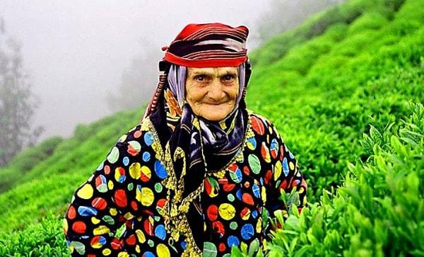 4.       Ağzı bozuk yaşlı Karadeniz kadınlarıyla hayat üzerine sohbet etmek