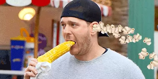 Rahat Rahat Yedirmezler! Mısır Yiyen Michael Buble Photoshop'çuların Eline Düştü!