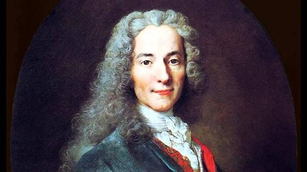 Shakespeare’i en az seven toplumlardan Fransızlarda Voltaire etkisi