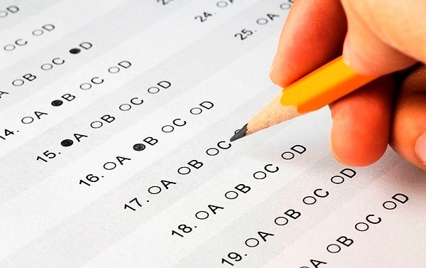 18. Чтобы вступить в якудза нужно сдать письменный экзамен на знание истории синдикатов и их правил.