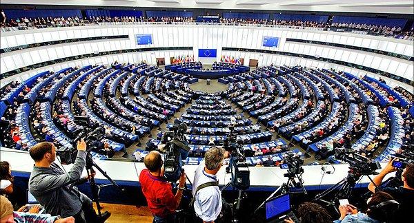 AB Komisyonu'ndan olumlu görüş gelirse konu Avrupa Parlamentosu’na taşınacak