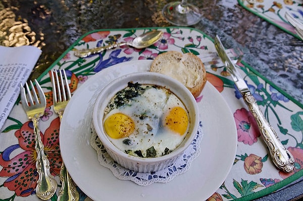 8. Печёные яйца, Франция