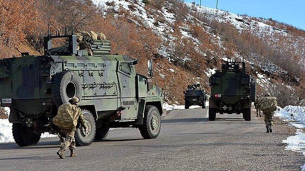 1. Tunceli-Elazığ Karayolunda Askeri Araca Saldırı: 3 Asker Şehit
