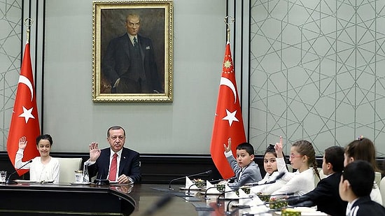 Erdoğan'a 'Terör' Sorusu Yönelten Çocuk Gözyaşlarını Tutamadı