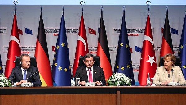 Tusk: 'Türkiye örnek olacak tek ülkedir, kimsenin ders verme durumu yoktur'