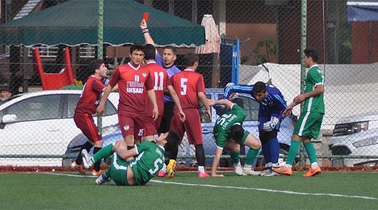 Ünye İle Esnafspor Arasında Oynanan 19 Yaş Altı Final Maçında 11 Kırmızı Kart Çıktı