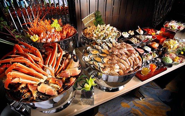 14. Veeeee dünyanın el lezzetli deniz ürünlerini burada yiyeceğinizi iddia ediyoruz!