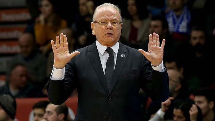 Anadolu Efes, Başantrenör Ivkovic ile Yollarını Ayırdı