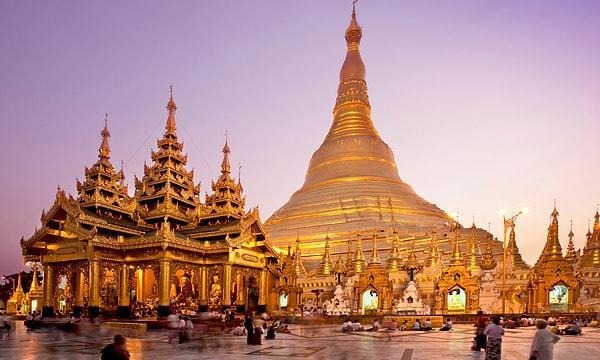 14. Shwedagon Pagodası
