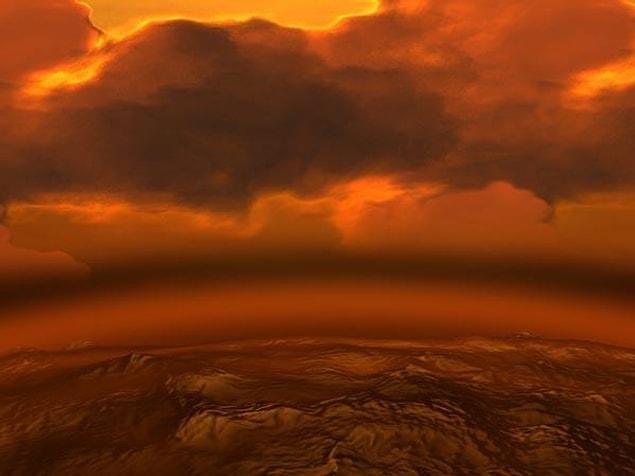 10. Venus has sulfuric acid rains, but it's so hot that the rain vaporizes before hitting the ground!