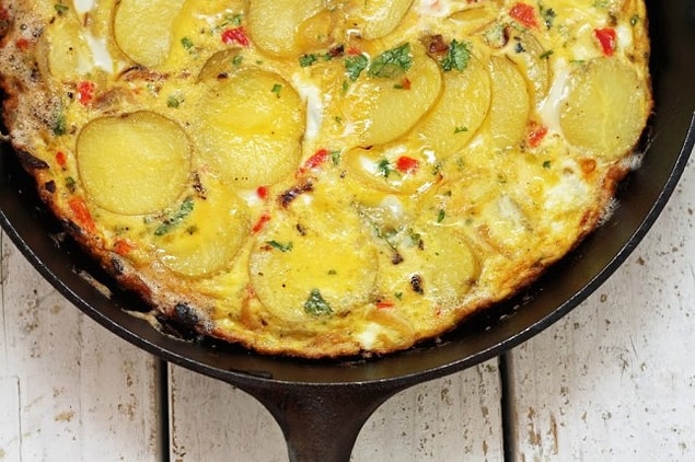 12. Patates+Yumurta+Süt+Kırmızı Biber+Maydanoz